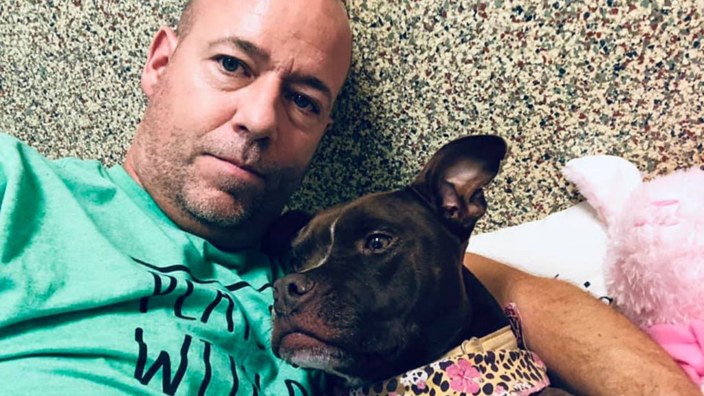 Man Moves into Animal Shelter to Help Dog Get Adopted 