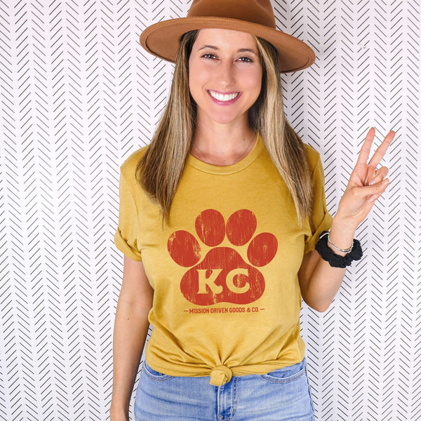 KC Paw Arrowhead Gold T-Shirt